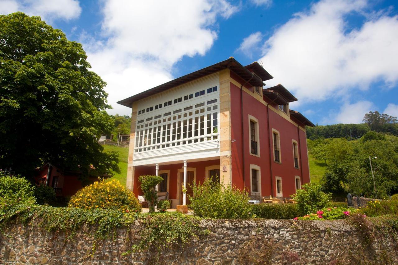 Casona De Indias Hotel Piloña Eksteriør billede