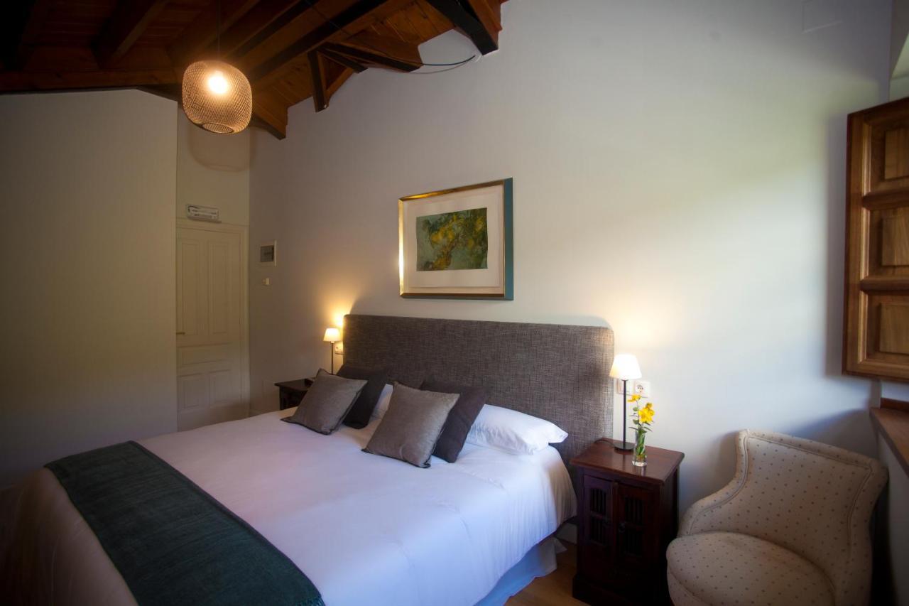Casona De Indias Hotel Piloña Eksteriør billede