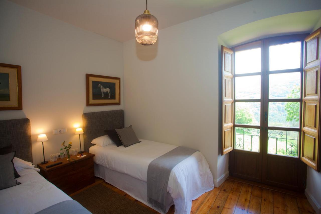 Casona De Indias Hotel Piloña Eksteriør billede