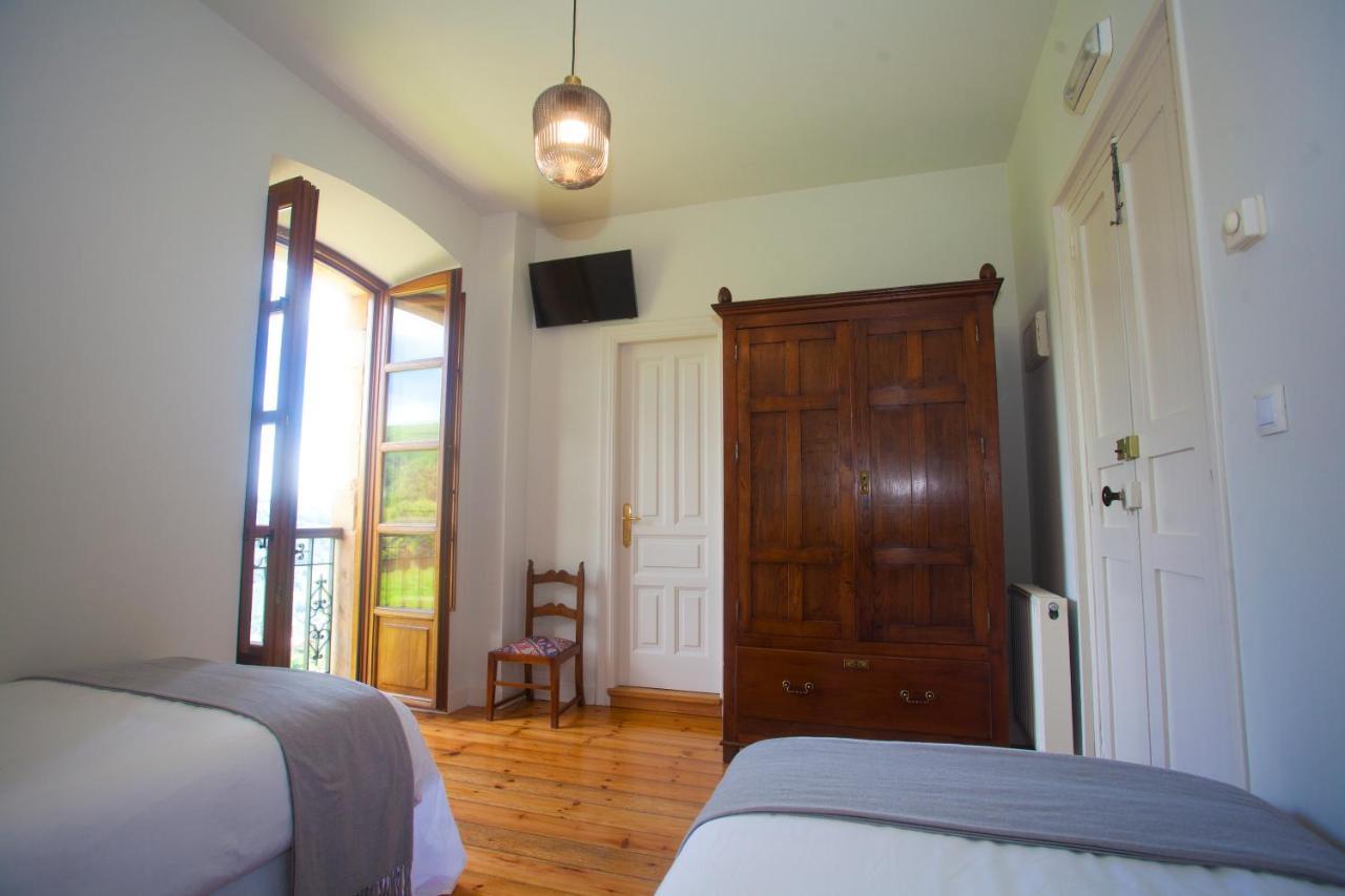 Casona De Indias Hotel Piloña Eksteriør billede